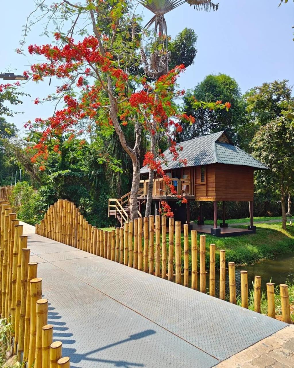 Hotel Water Scapes Kumarakom Exterior foto