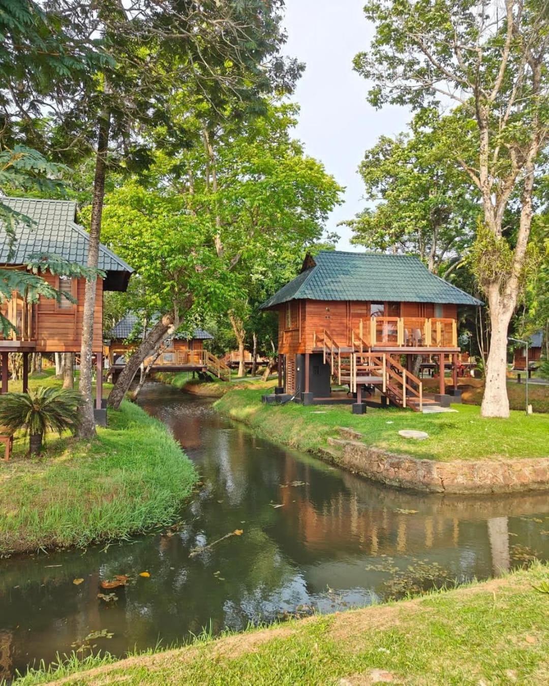 Hotel Water Scapes Kumarakom Exterior foto